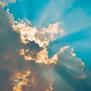 又是全新的一首