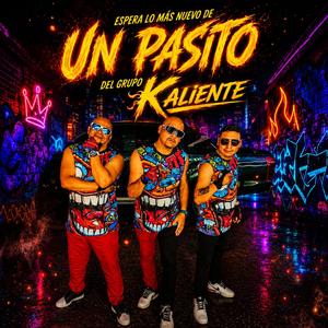 un pasito