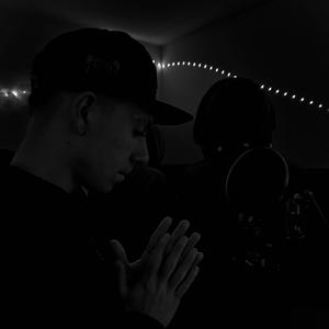 Pit Bars ($ei nel buio)