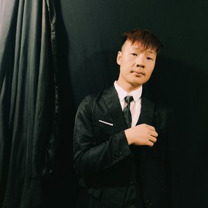 较量（翻自 张赫宣）