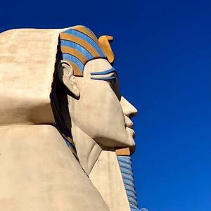 心中无爱 目中无人 拿了吸管自然神（DJ 男友 remix）