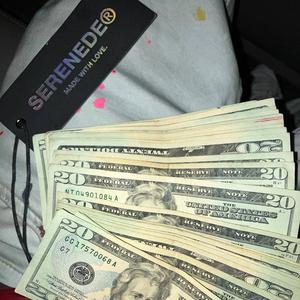 Risk Taking (feat. javi loww)