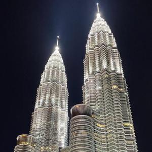 I'm Stuck On You (feat. Solven & Muze)