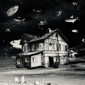 静かな家の中で