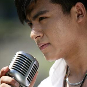 对着镜子哭(DJ版)