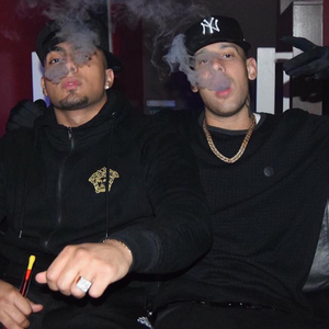 Fales (feat. Dollar Prync)