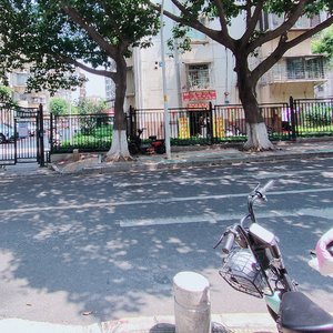 “他的眉眼似温柔乡”