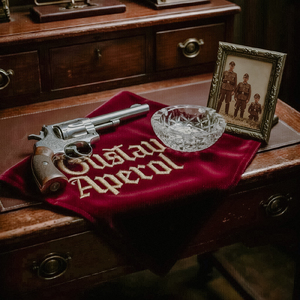 Густав Апероль