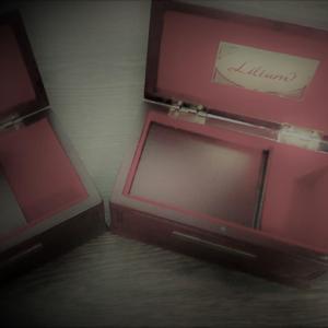 哀と悲（Sadness and Sorrow）