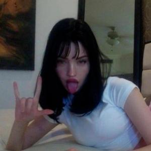 Punk Romanc3 (feat. PAPER CHAXES)