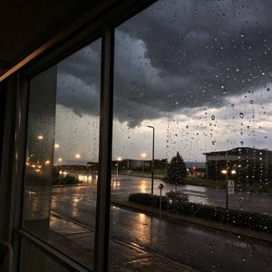 今天雷雨北风4-5级