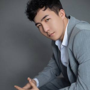 bir gulyar (如花姑娘）