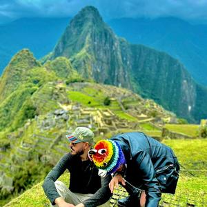 Machu Picchu explosions (feat. HALO BETWEEN, The Bønitas, SEXY SETZY, CØCKY! & Ryck Maciel) (Cusco MiX)