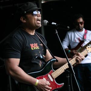 ধানের শীষে শীষে