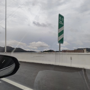 逃离世界 完整版