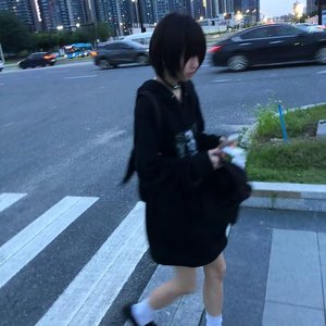 雀跃 尧三土