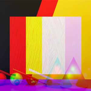 一尘不染咖啡和工作印象数