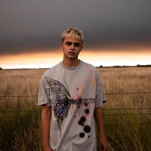 Last Card (feat. Mlpc)