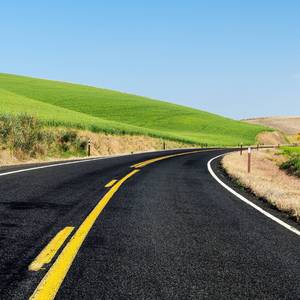 শত্রুরা যতই শক্তিশালী হোক না কেন মনে রেখো মাওলানা মামুনুল হক