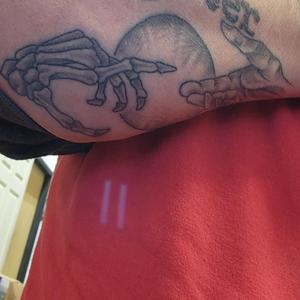 Cracks Dont Show