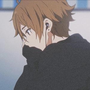 多想在平庸的生活拥抱你