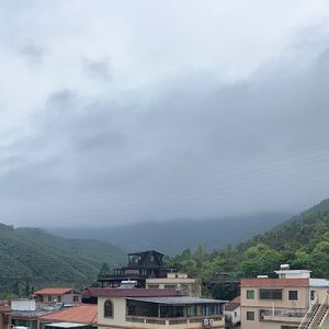 不离不弃（Cover：Ryan Lau）