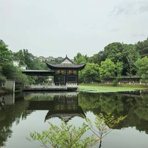 登庐山