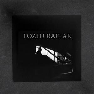 Tozlu Raflar
