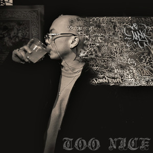 Nanika Tarinai (feat. CARRY)