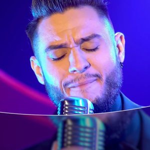 Hai sa lasam lumea fara volum (Live)