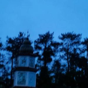 再见时还会是雨天