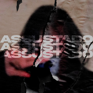 Assustado
