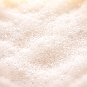 泡にくるまれて