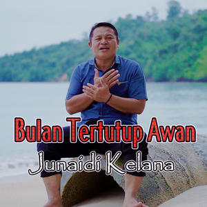 Bulan Tertutup Awan