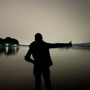 松绑的月光-夜帝