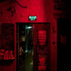 Internet girl sometimes wants to die