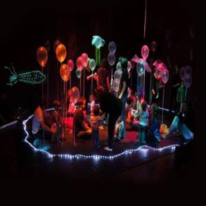 Flotante, intro