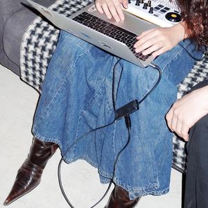 château (feat. whitelight)