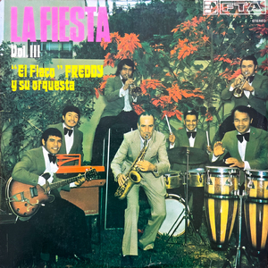 Panameña / Viva Panamá / Quítate El Zapato / Siento Un Bongo / Carolina Caro / Karakatriski