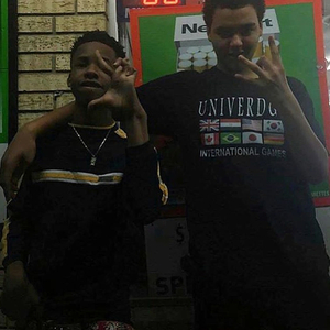 Popup Shop (feat. Deviin)