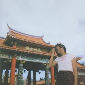 เริ่มต้นด้วยเพลงรัก