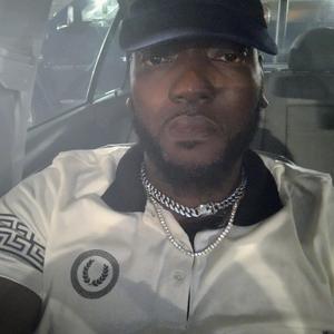 Iahwise: Rags 2 Riches