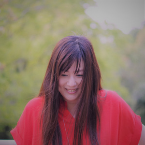 有楽町を歩くカメレオン