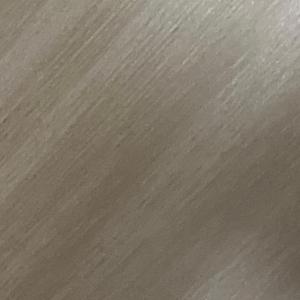 おやつの箱が空っぽだ