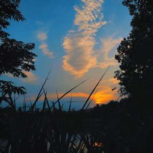 凌晨两点半（翻自 潘广益）