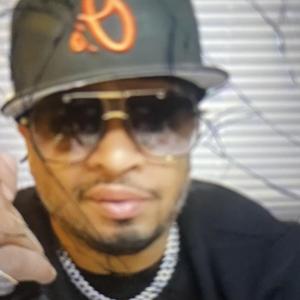 Almost 40 yo Rapper