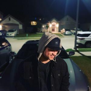 Bouncing out (feat. Tmaddness)