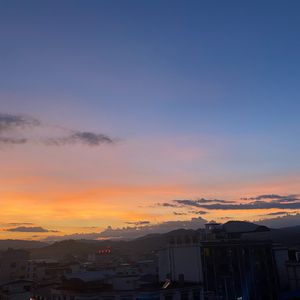 凌晨三点(Cover HHW)