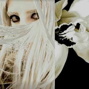 Przerwa na papierosa z tyłu