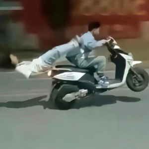 冲出大山区（Prodby Jerry）